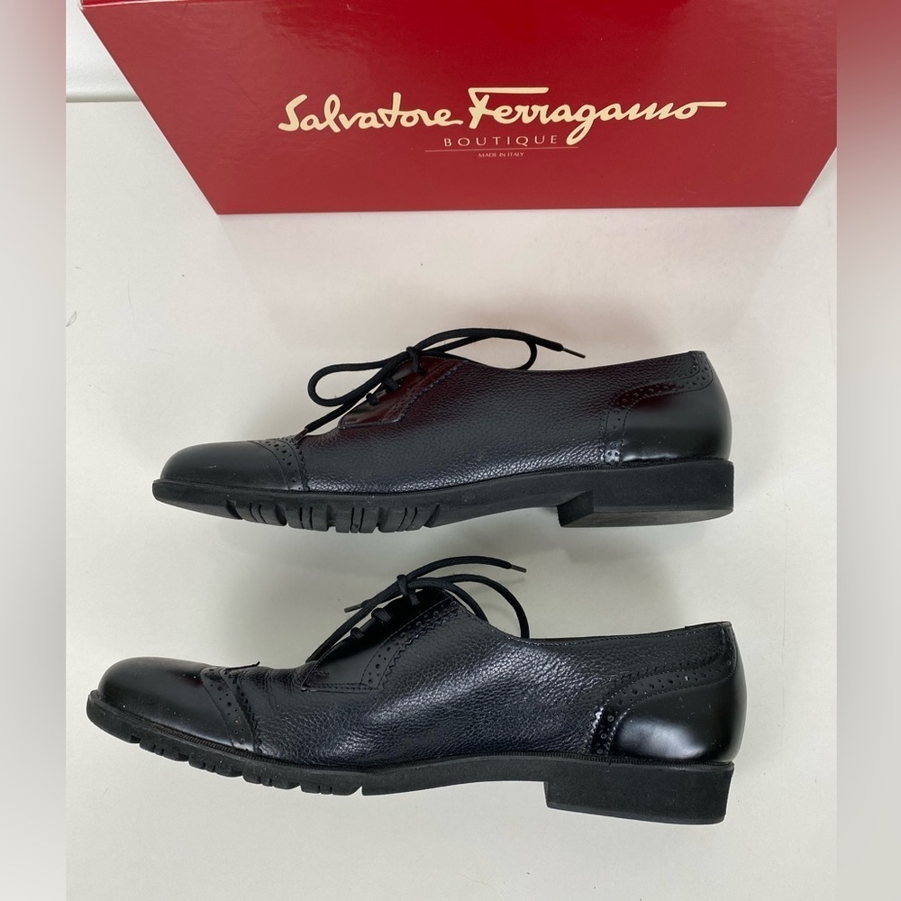 Salvatore Ferragamo Ferrara Women's 7 1/2 AA Black Leather Oxford Lace Up Shoes - Picture 6 of 14